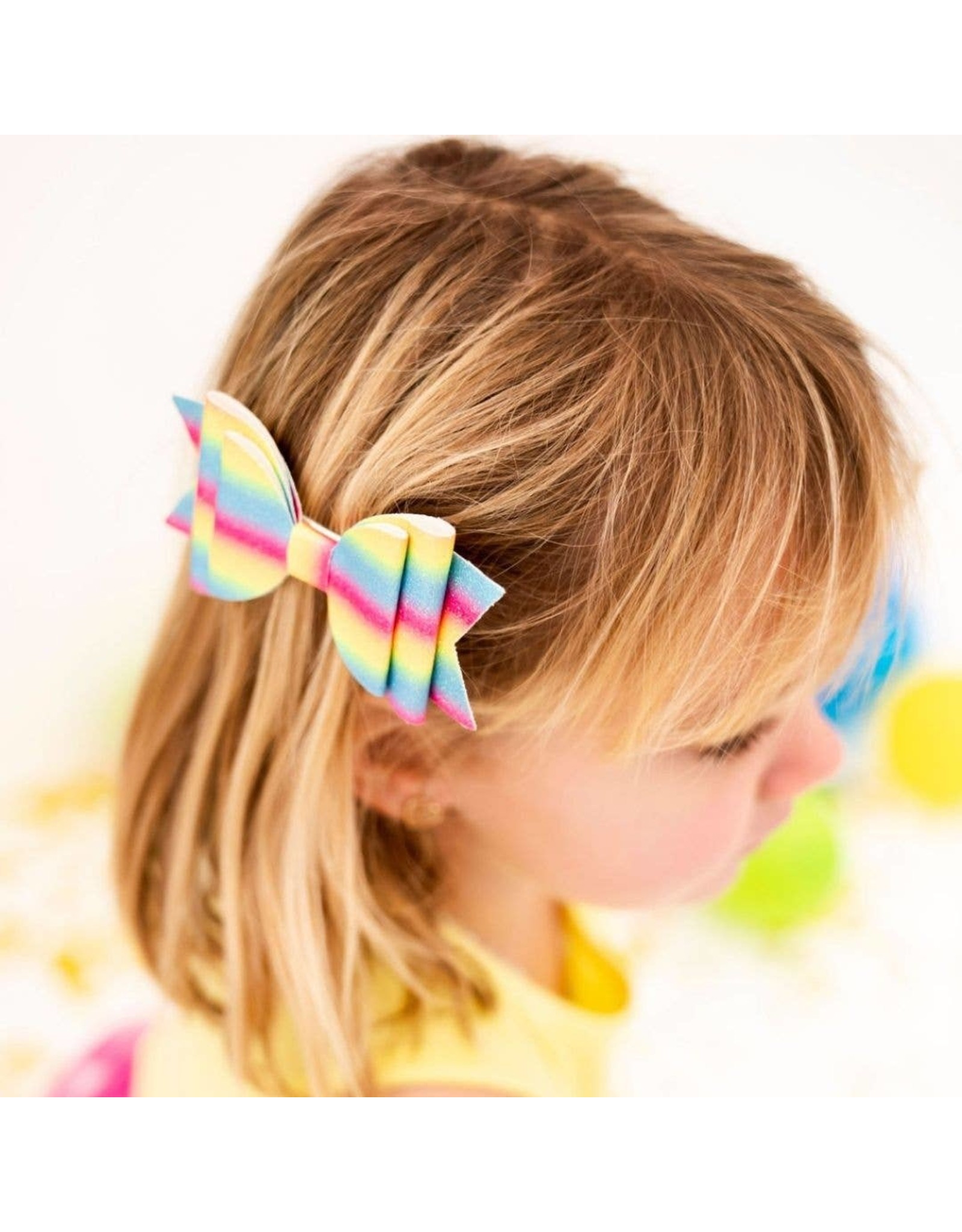 Sweet Wink- Rainbow Ombre Clip