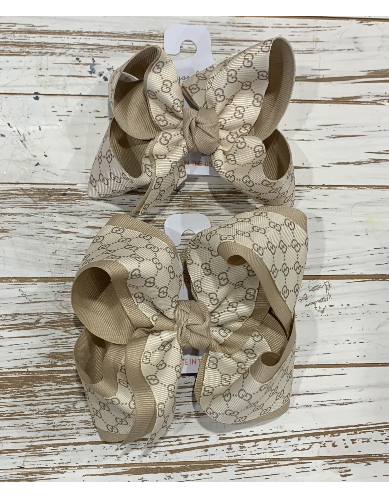 Beyond Creations Beyond Creations - GUD Oatmeal/Ant Wht Layered Bow on Clip