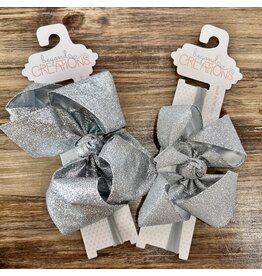 Beyond Creations Beyond Creations - Silver Glitter Metallic Bow on 1/4 HB