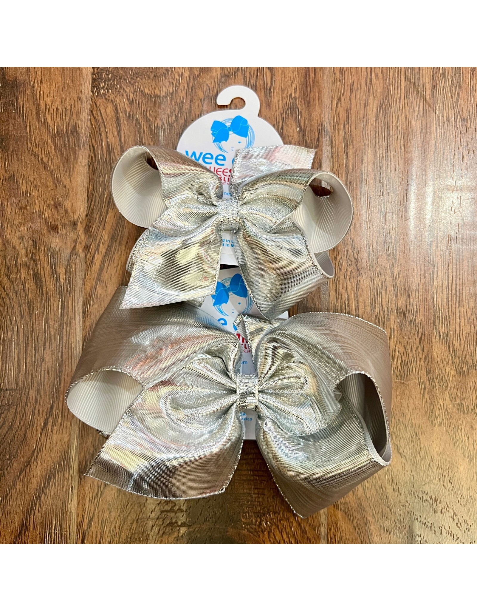 Wee Ones- Silver Metallic Lame O/L Bow