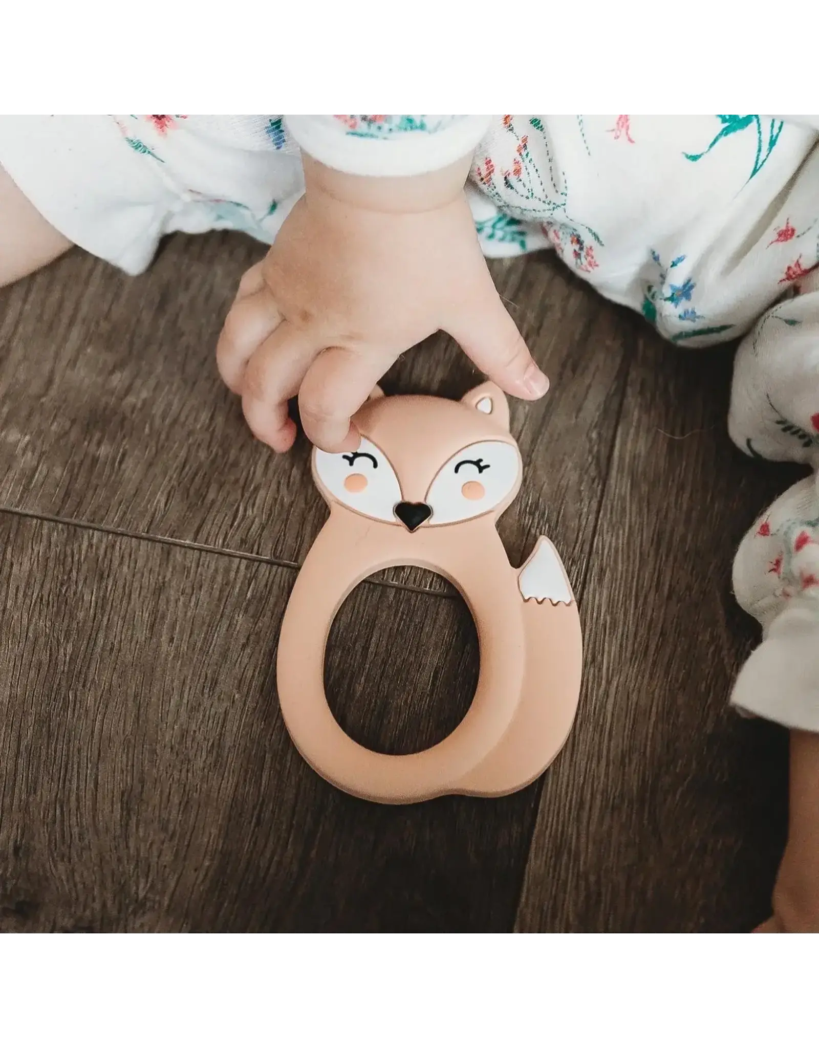 Little Cheeks Little Cheeks- Peach Fox Teether