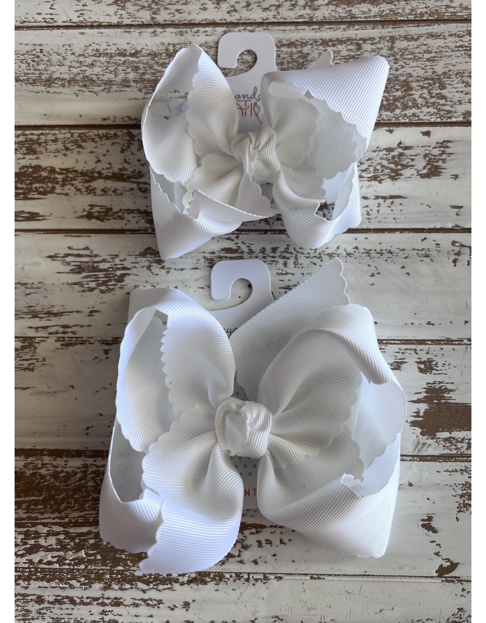 Beyond Creations Beyond Creations- White Scalloped Edge Knot Bow