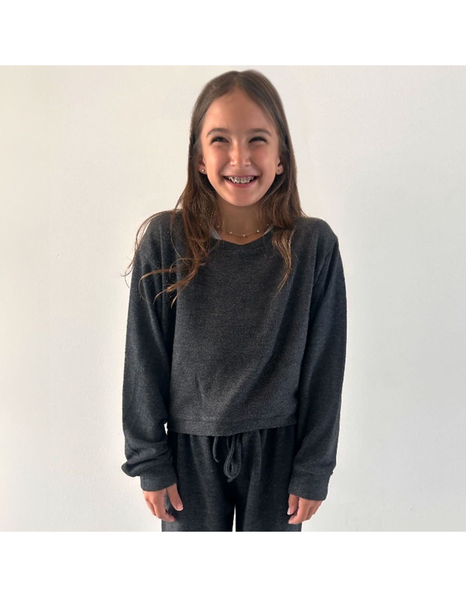 Suzette Suzette- Black Cuddle Soft Crew Neck