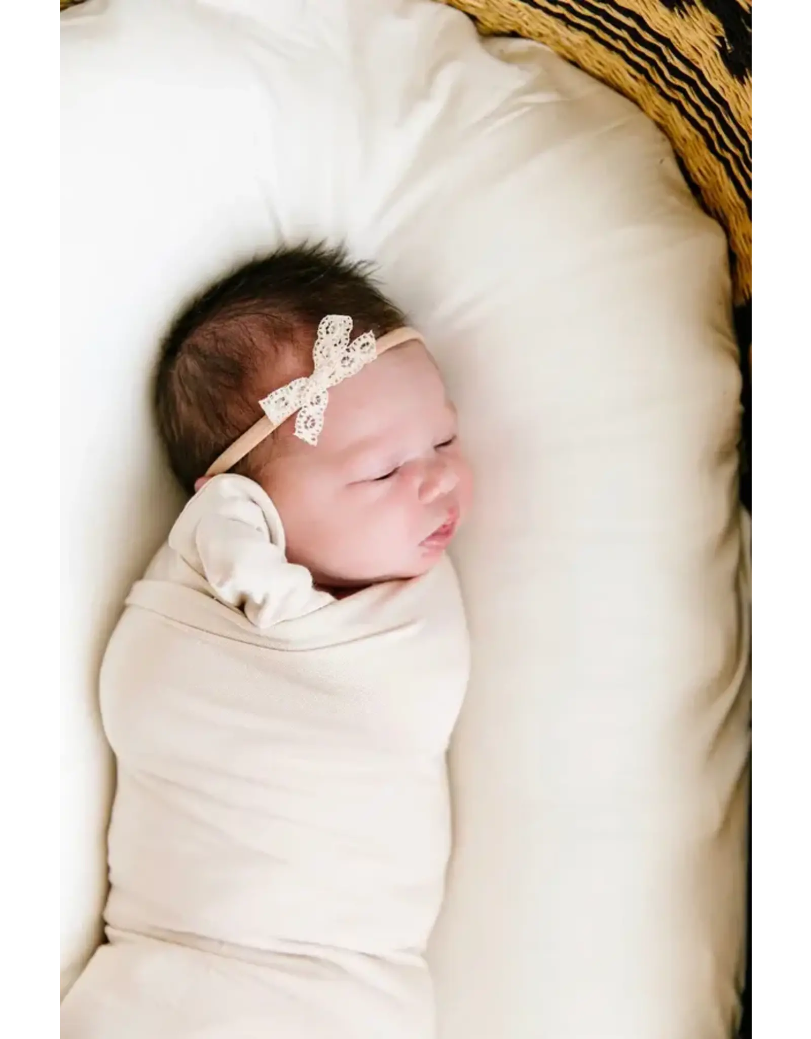 Lou Lou & Company Lou Lou- Mini Cream Lace Bow on Nylon Headband