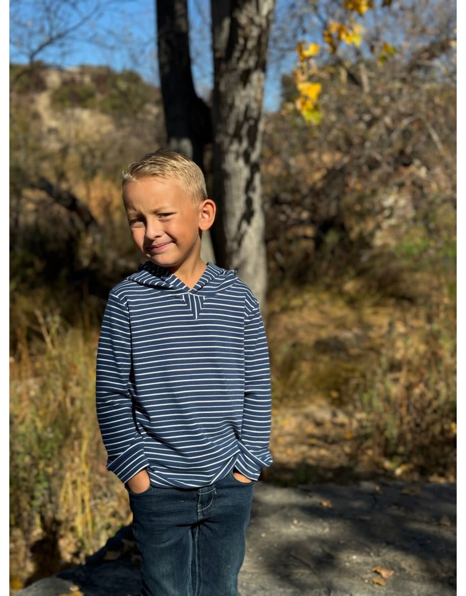 Me & Henry Me & Henry- Roger Hooded Top: Navy/White