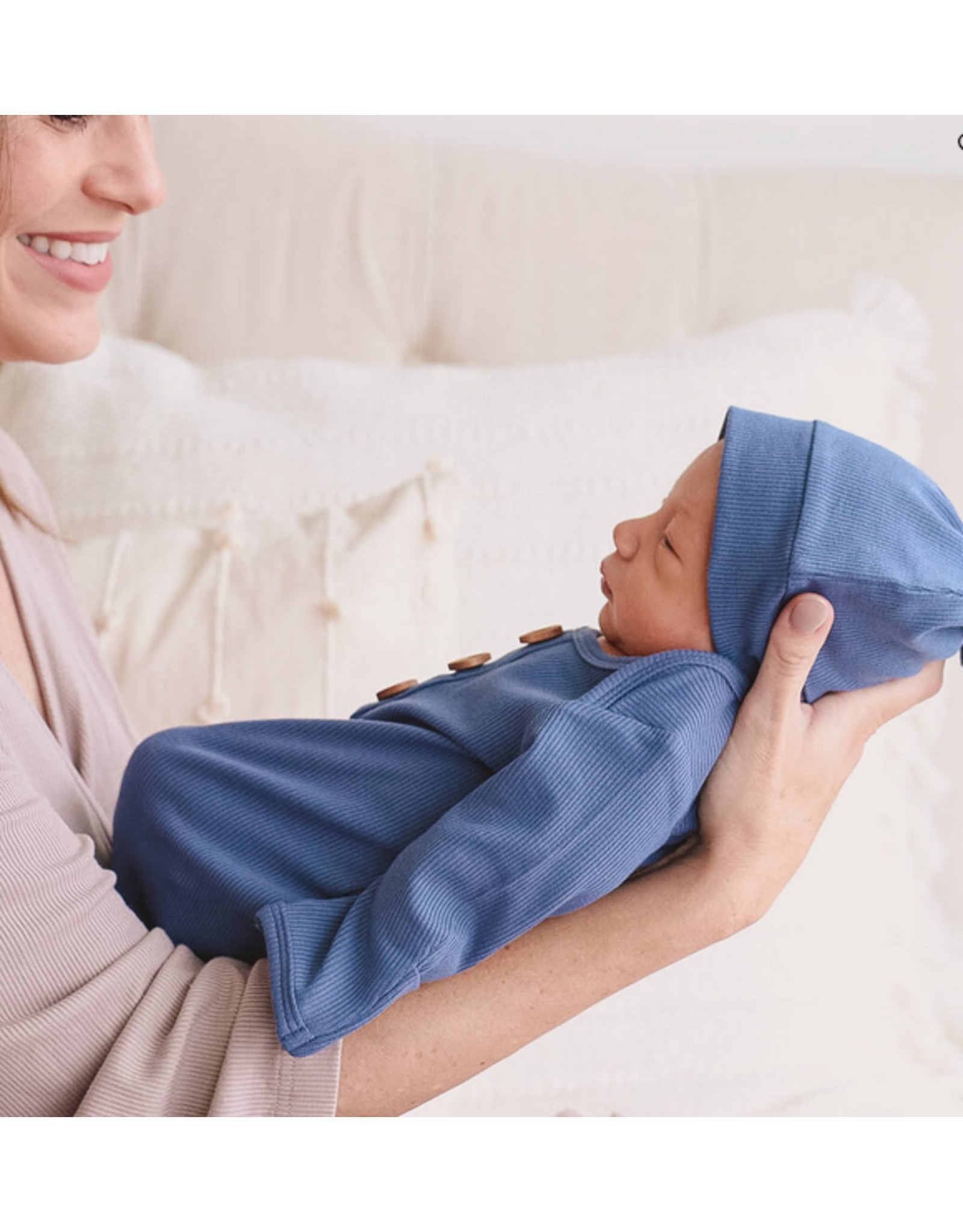 Caden Lane Caden Lane- Steel Blue Ribbed Bamboo Newborn Knot Gown & Hat