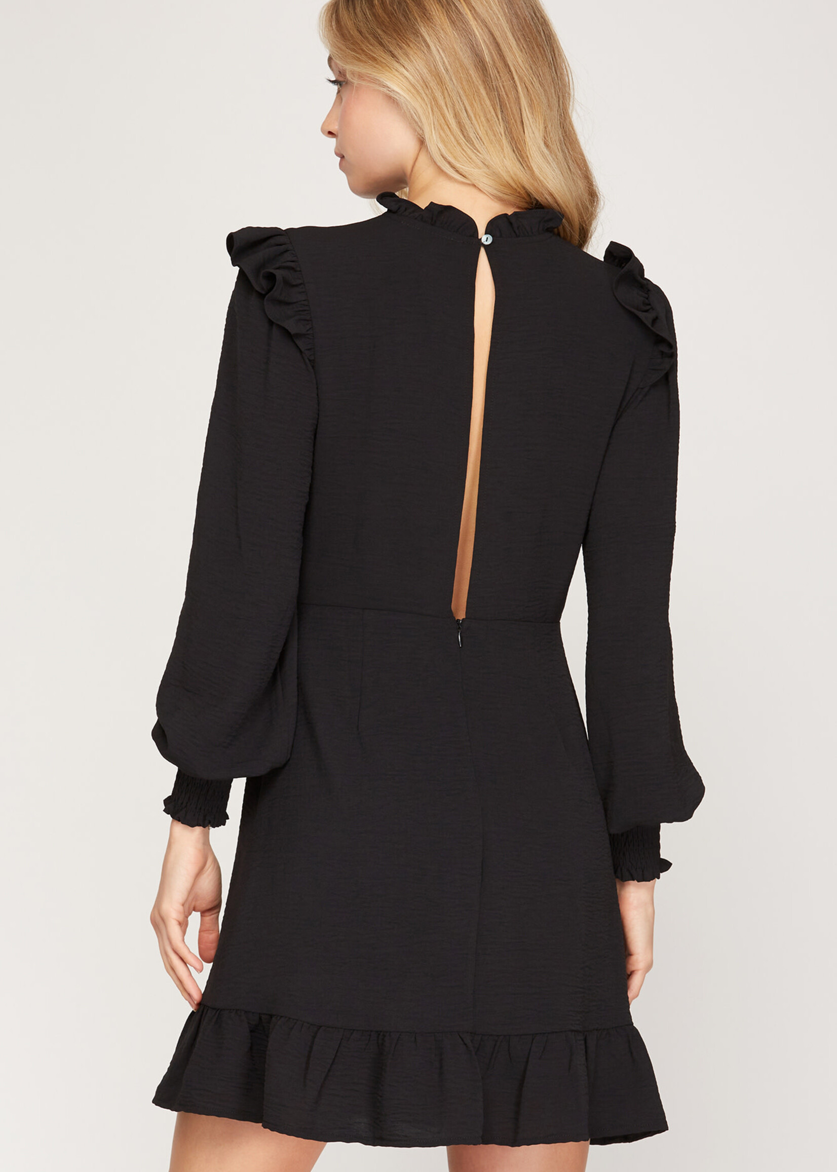 True LS Classic LBD W Peek Back