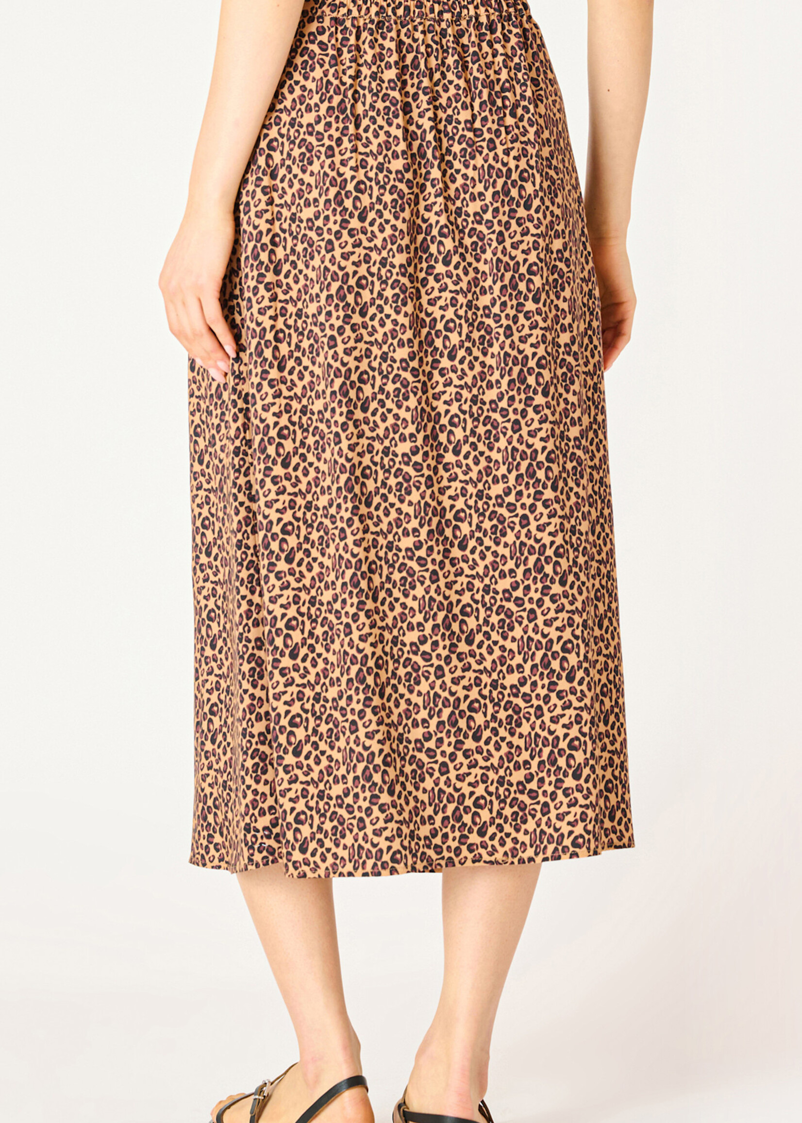 Dex Beth Leopard Midi Skirt