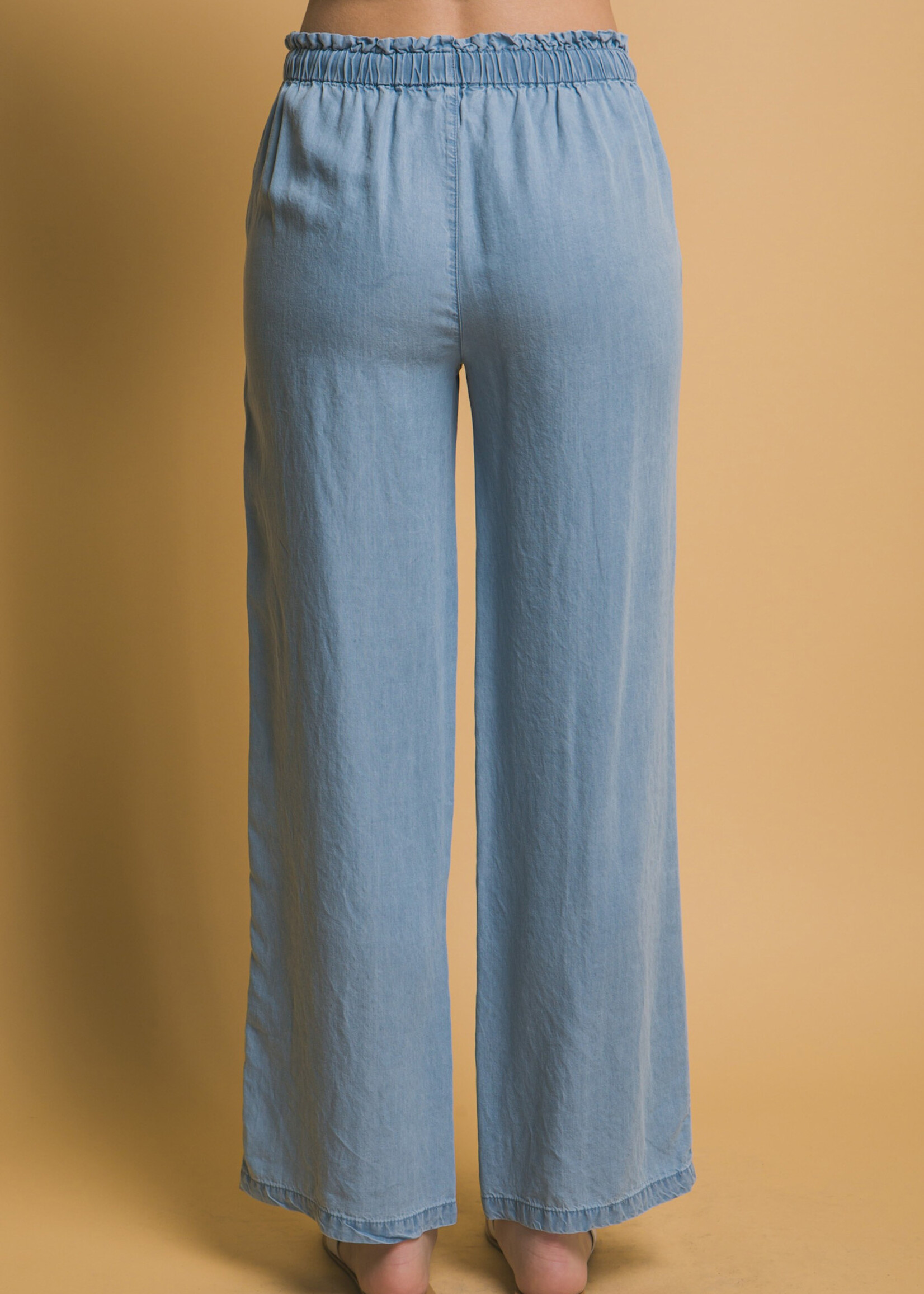 True Chambray Pull On