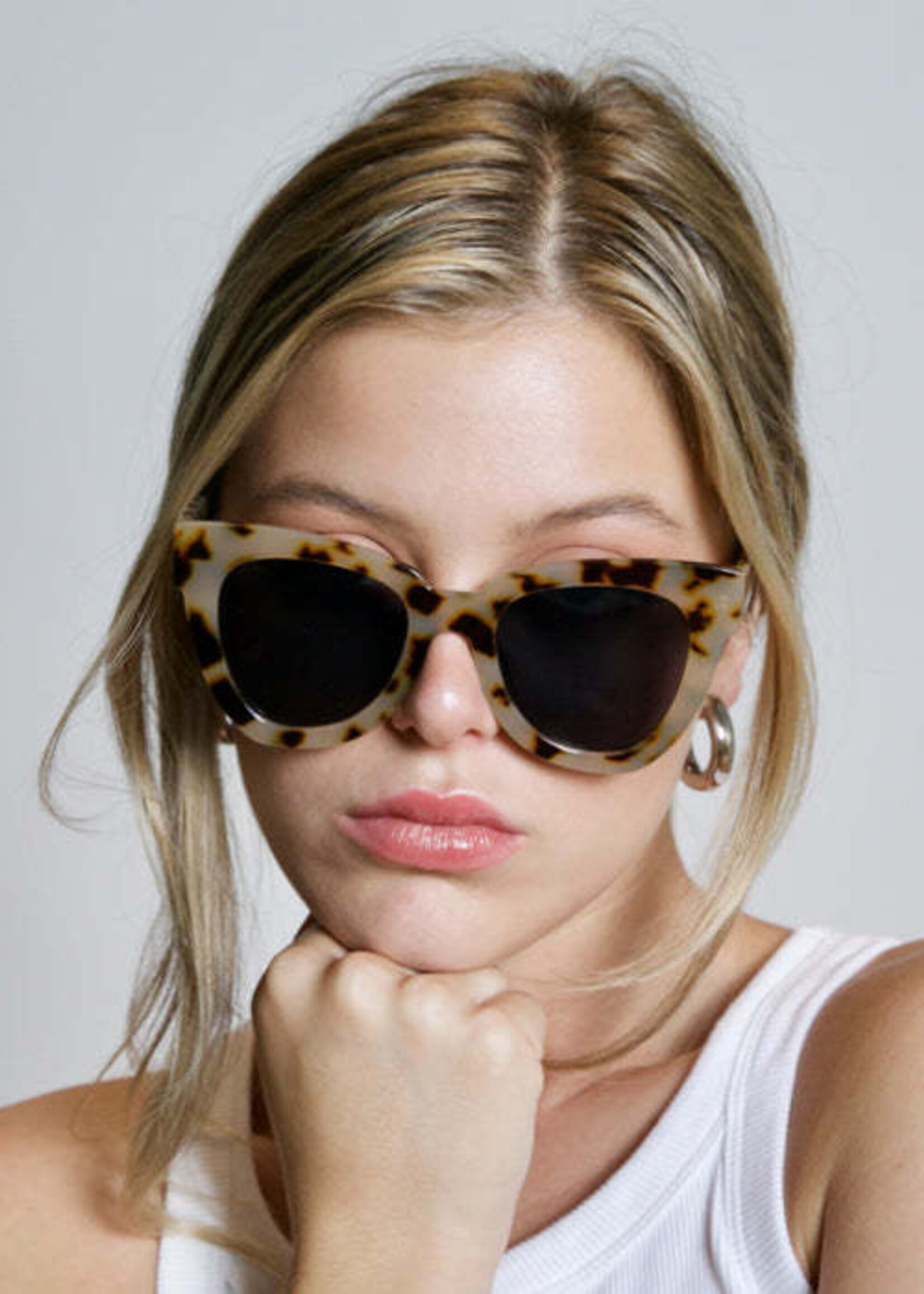 Hayley SL