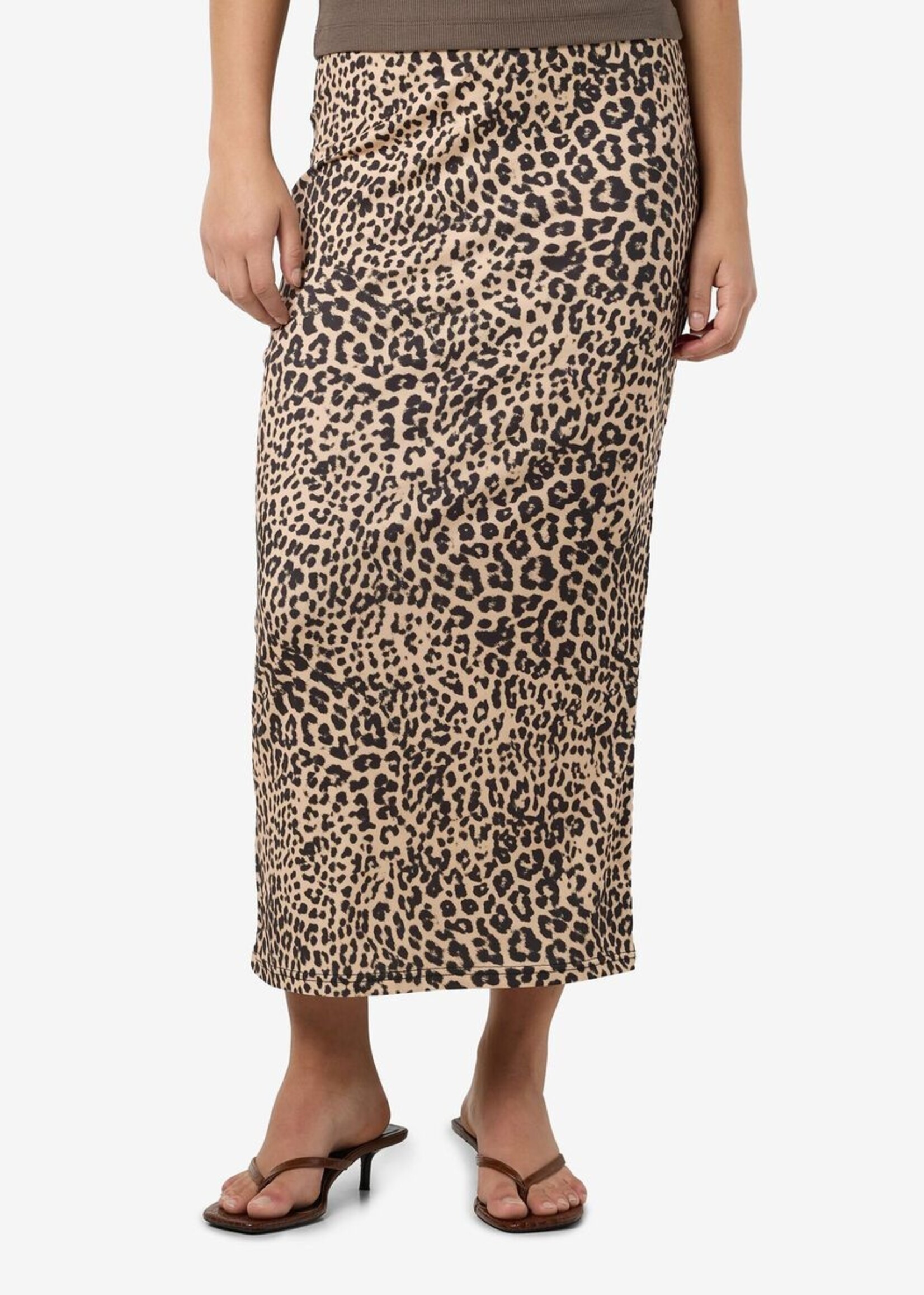 Freja Leopard Midi Skirt