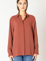 Black Tape Brena Bttn Back Blouse