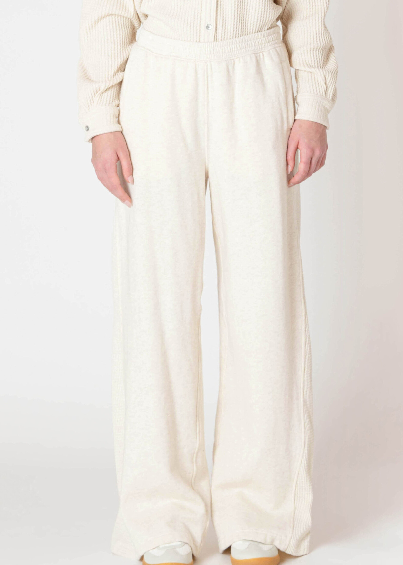 Dex Wide Leg Cloud Jogger