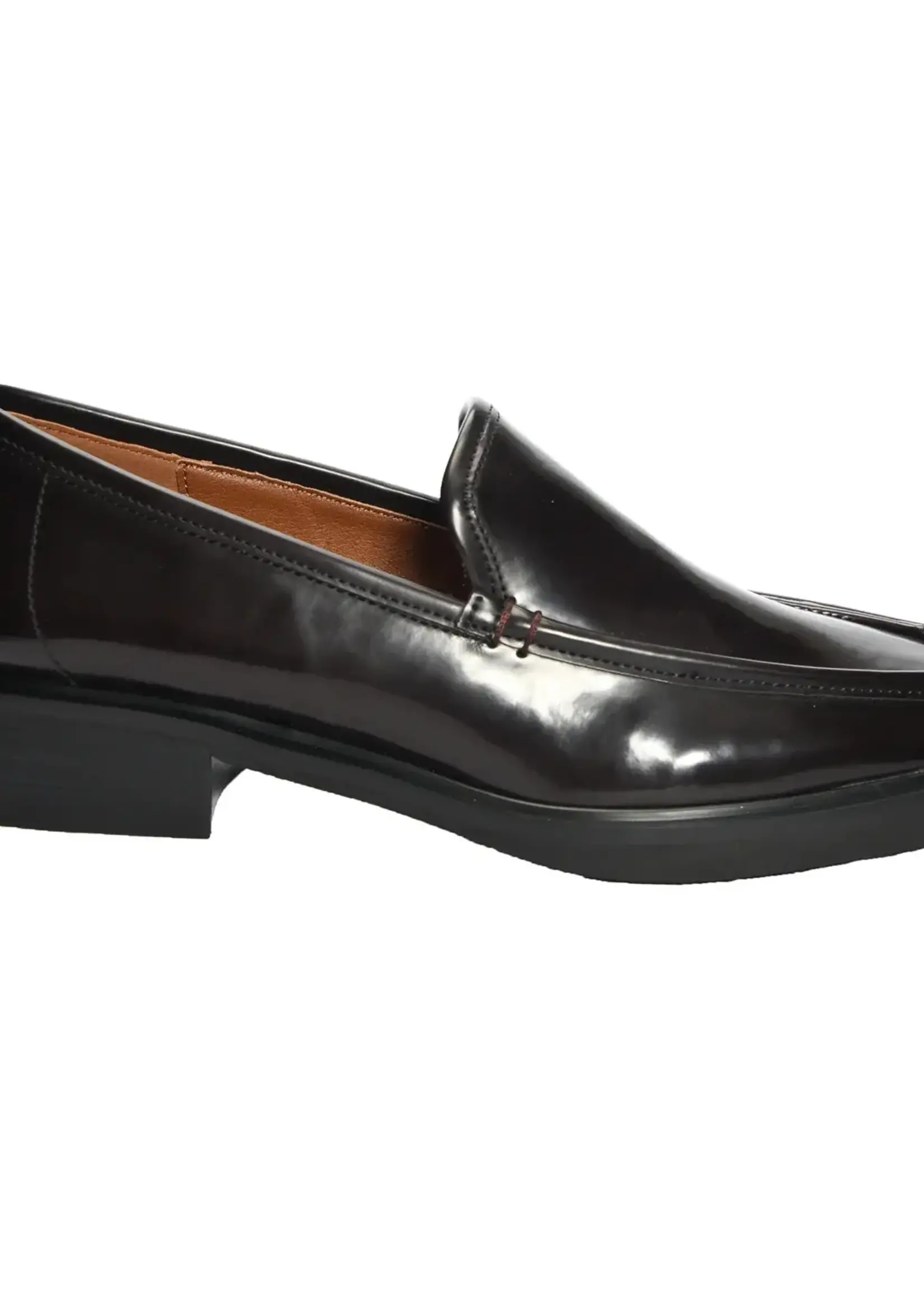 Sabra Loafer