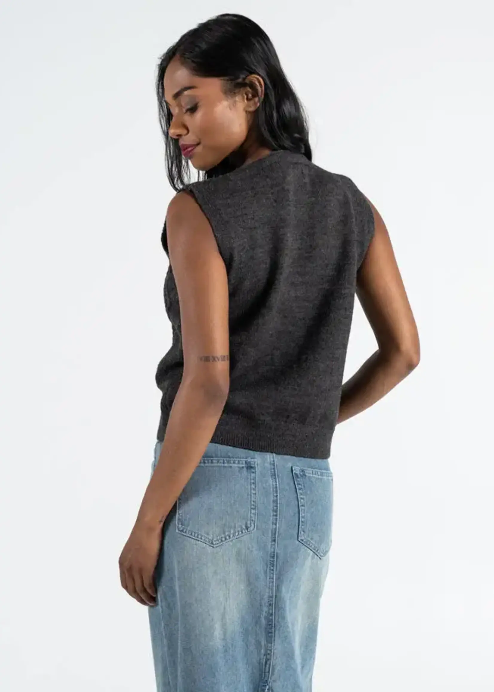 Jana Cable Knit Vest