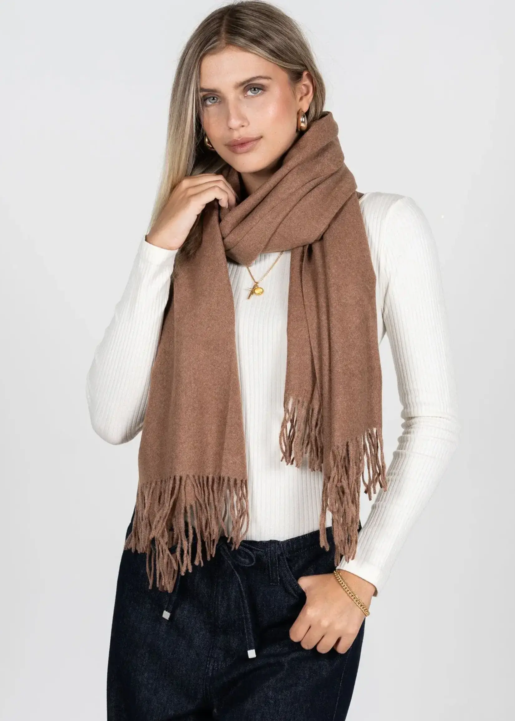 Soft Solid Scarf w Fringe