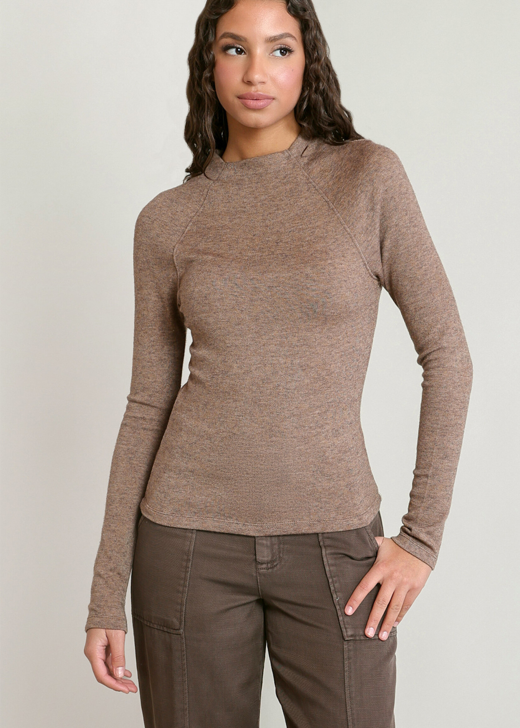 Dex Raglan Long Sleeve