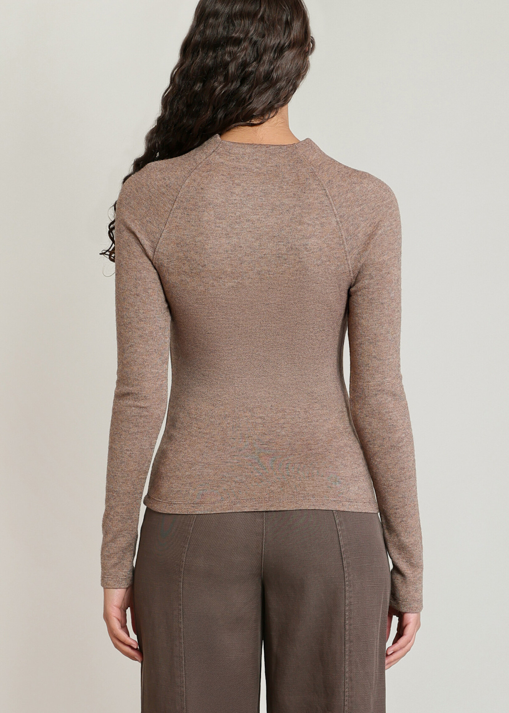 Dex Raglan Long Sleeve