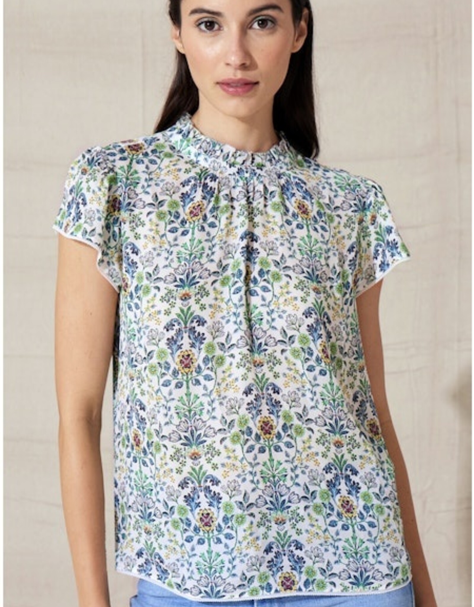 GO by GO SILK Go Vintage Tee