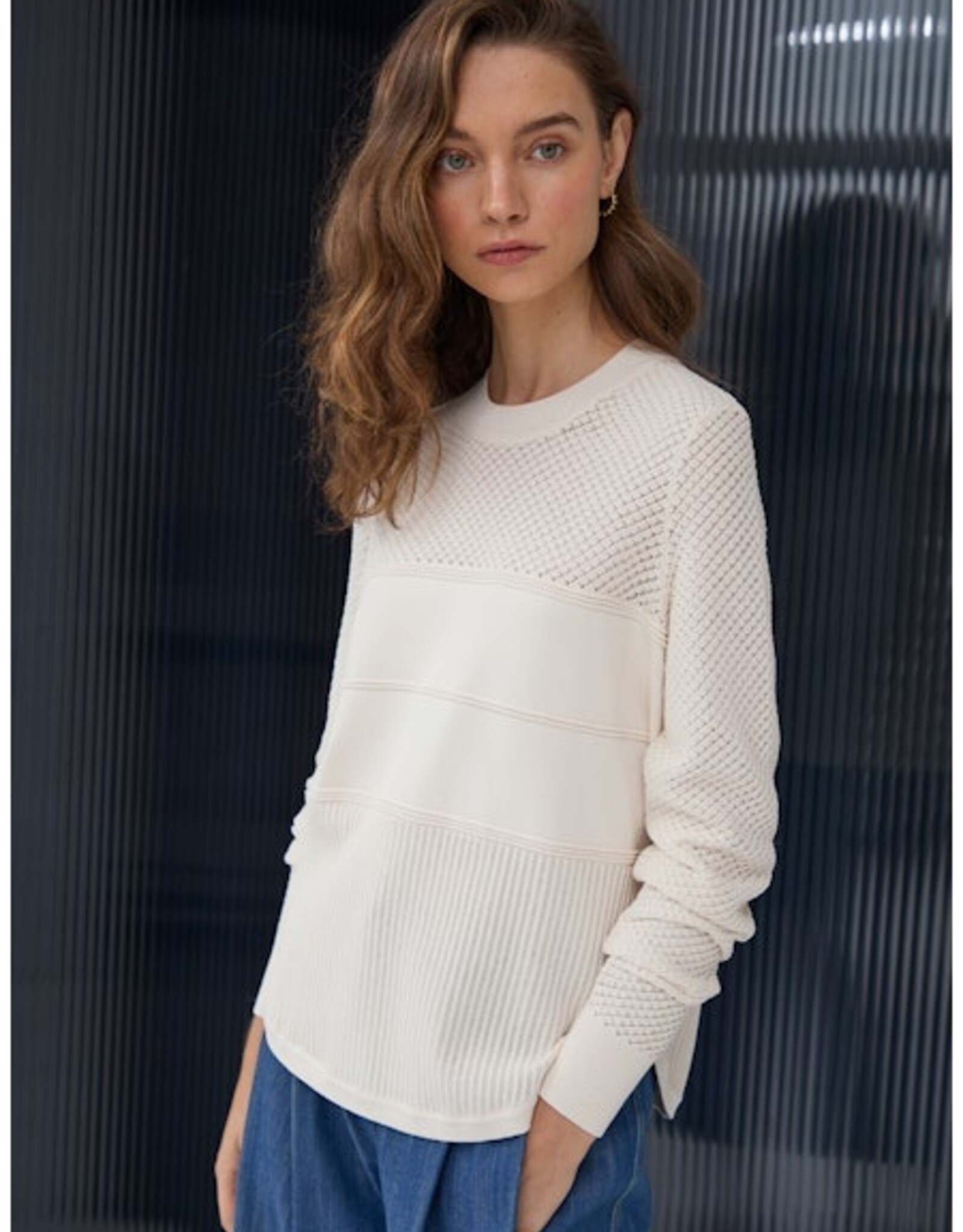 Autumn Cashmere Shirttail crew