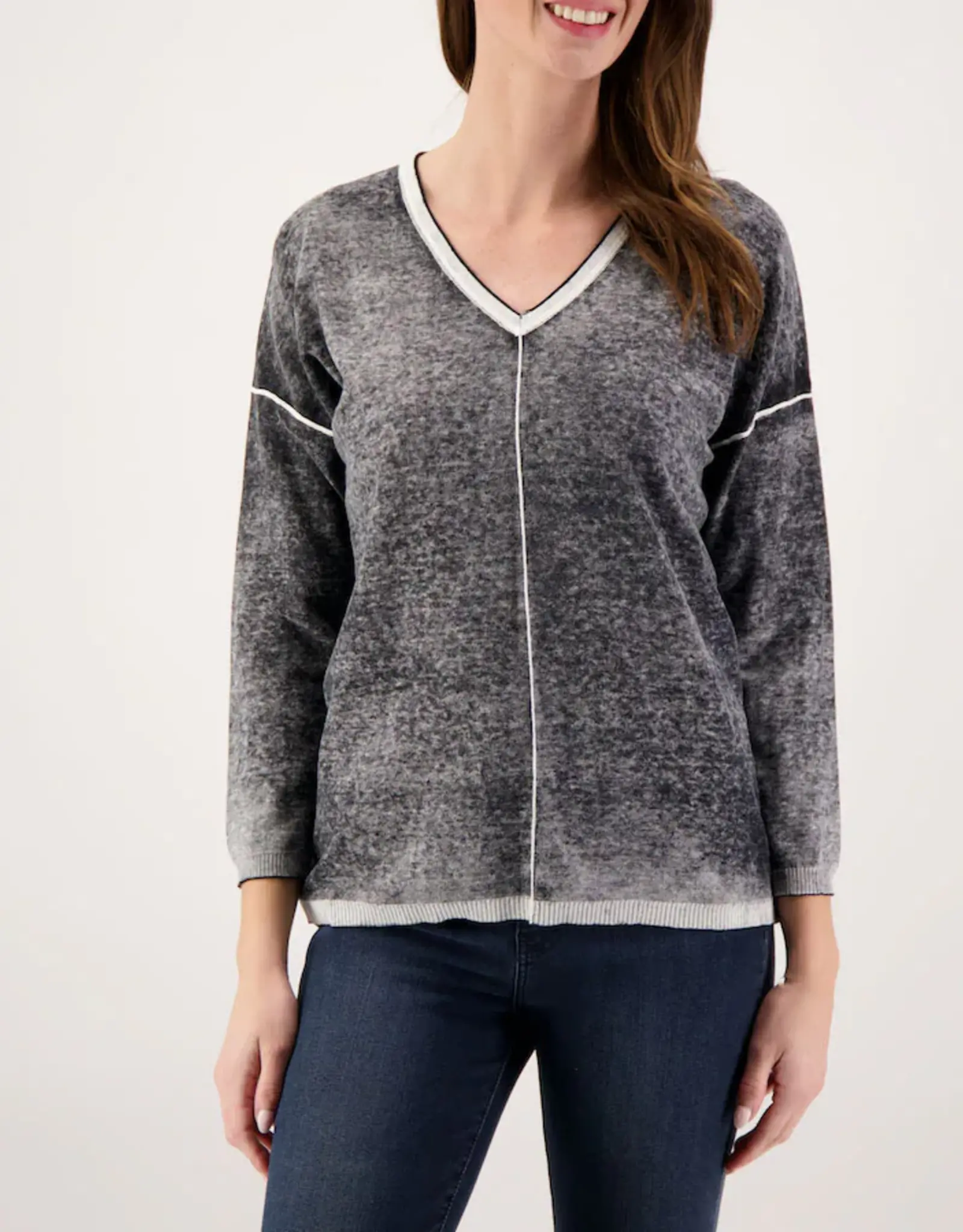 Elliott Lauren 3/4 V Neck Top