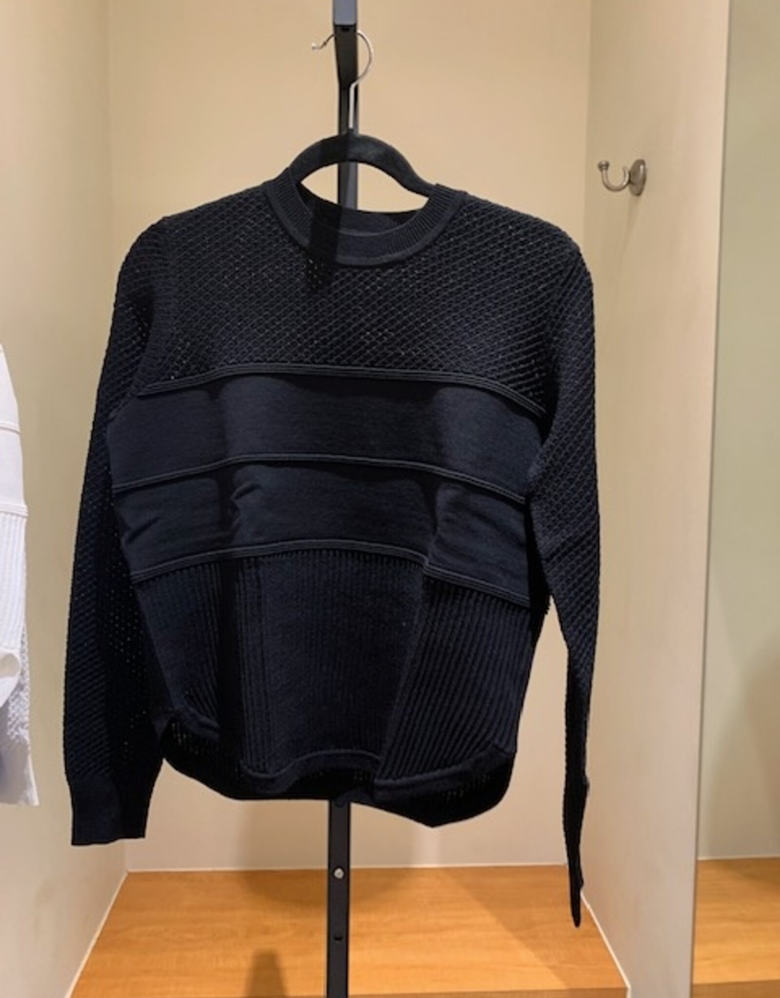 Autumn Cashmere Shirttail crew