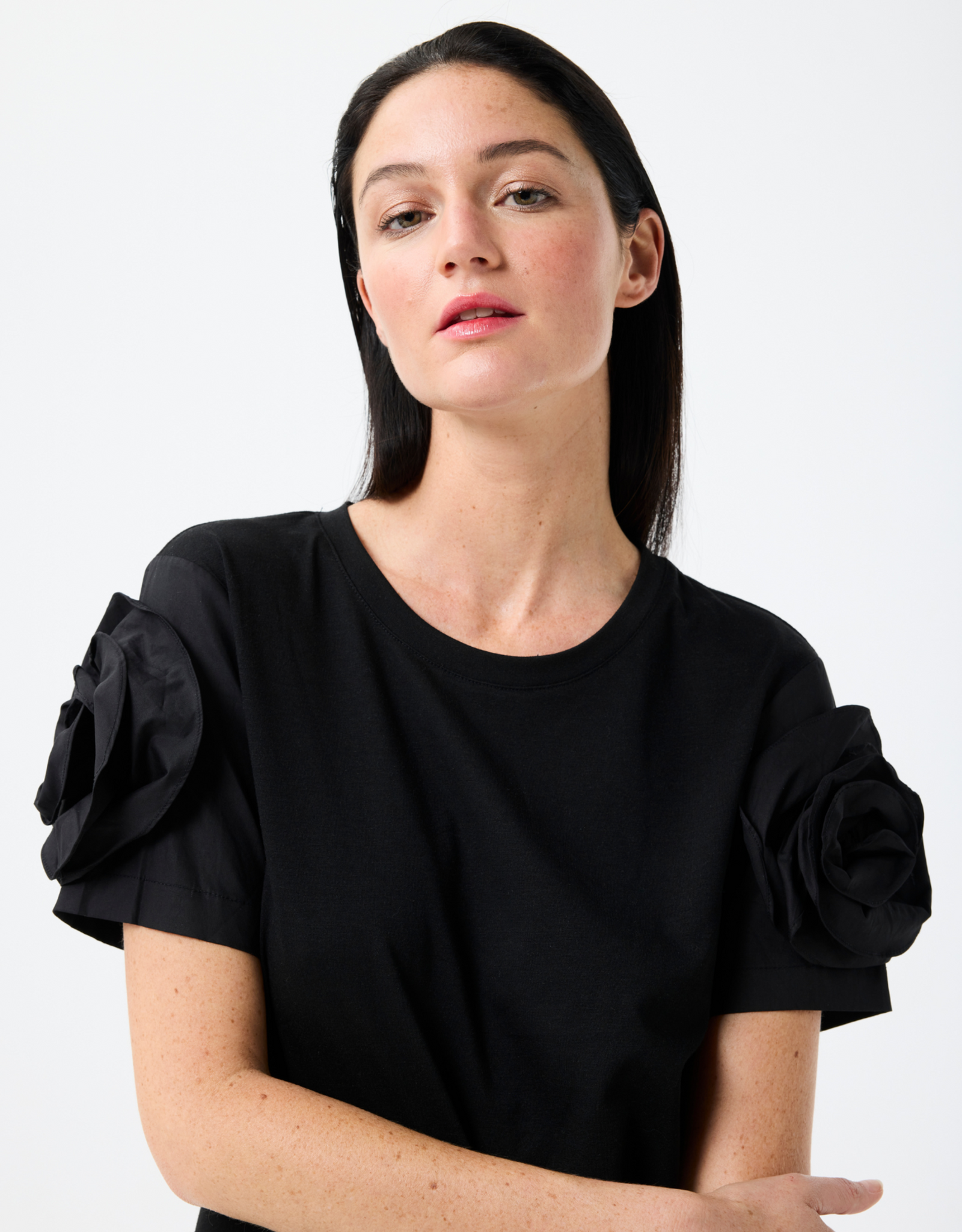 Leo & Ugo Kelly Flower Sleeve Tee