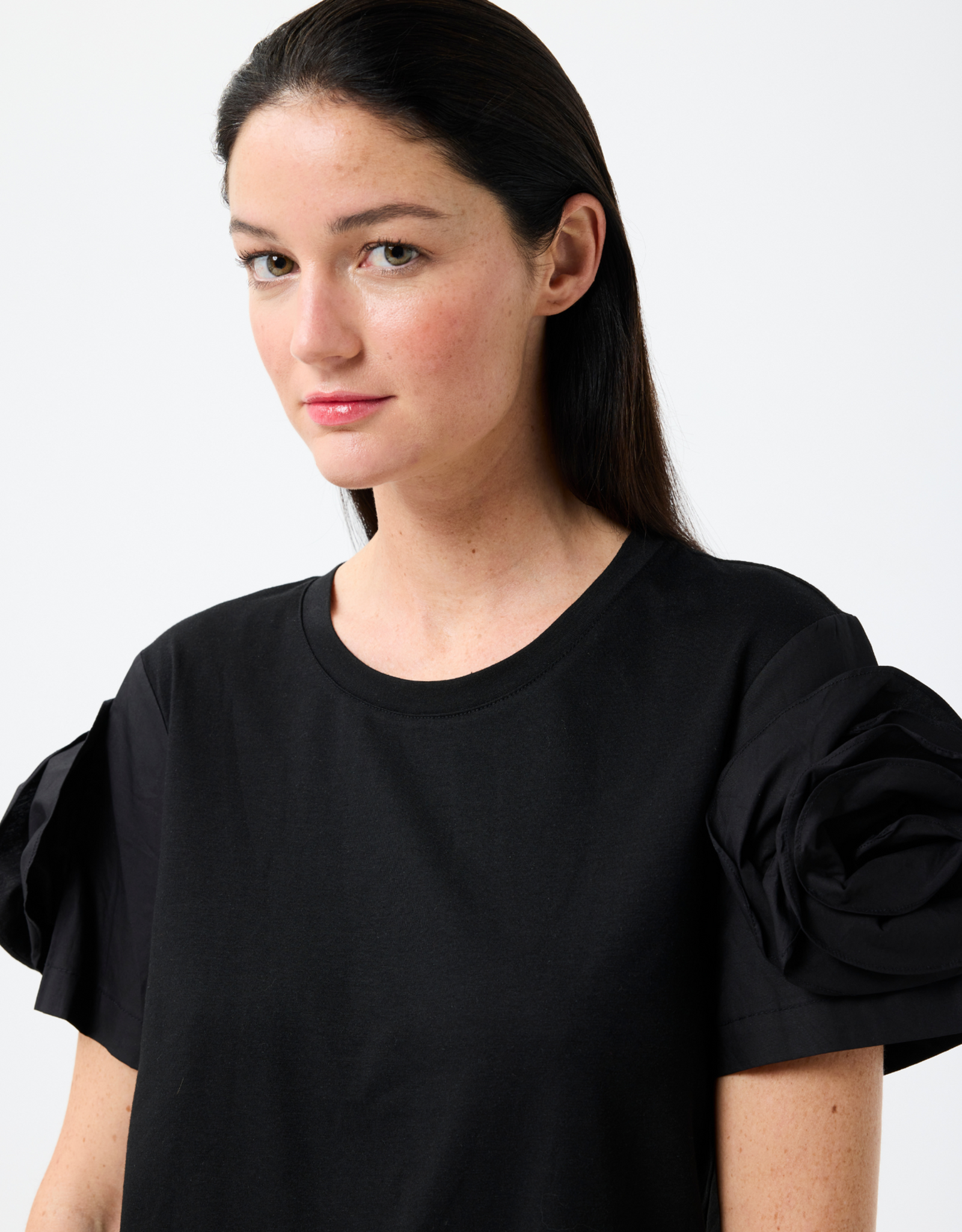 Leo & Ugo Kelly Flower Sleeve Tee