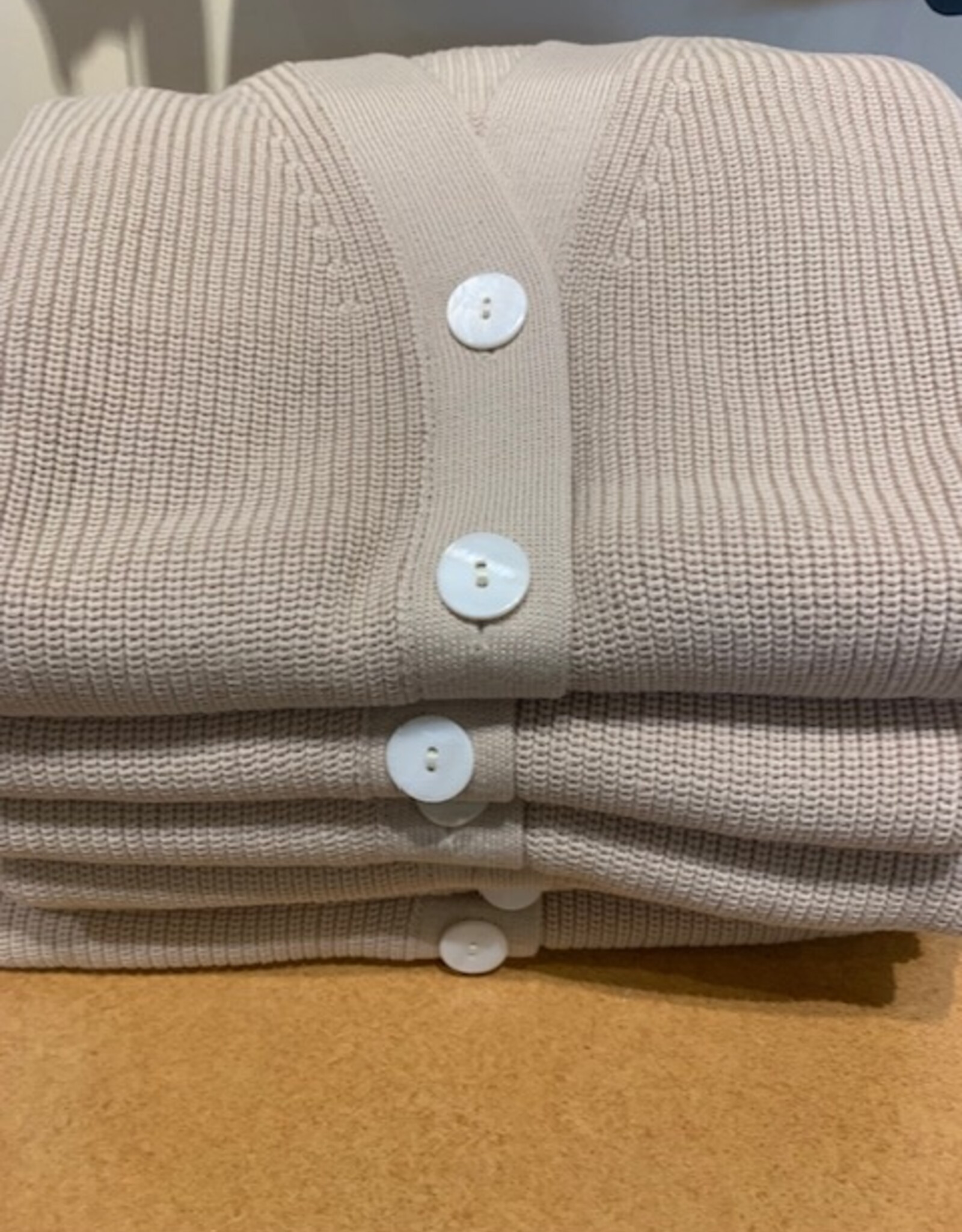 Kokun Boyfriend Cardigan