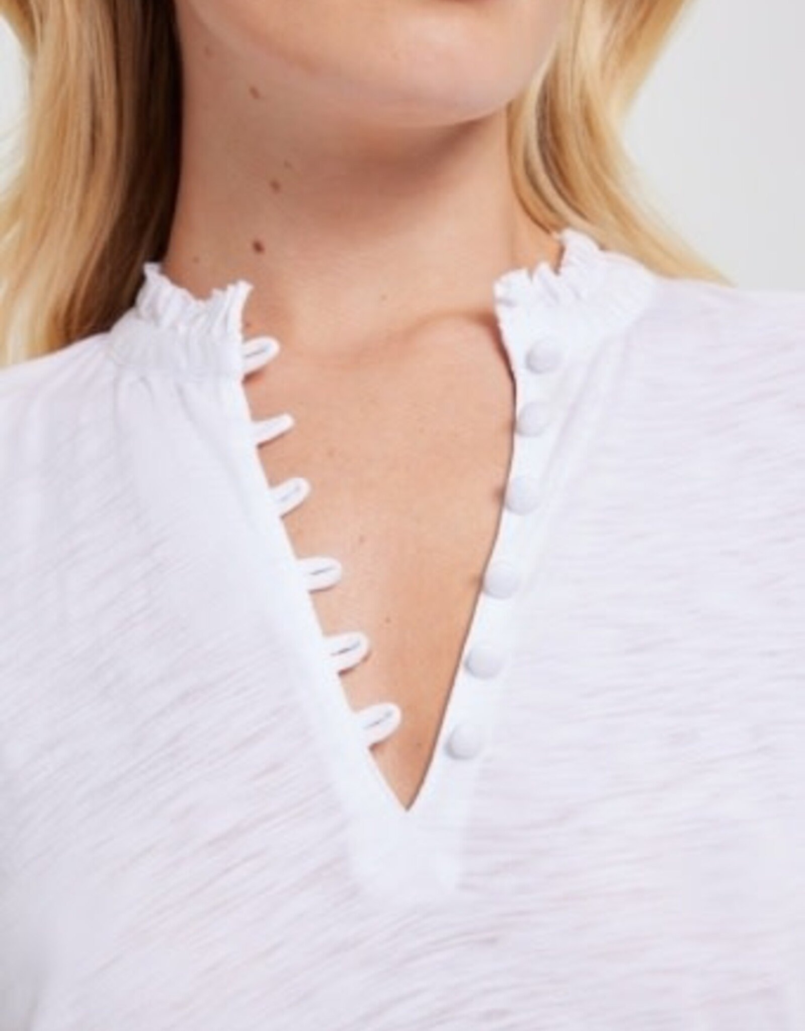 Goldie tees RUFFLE NECK HALF SLV TOP