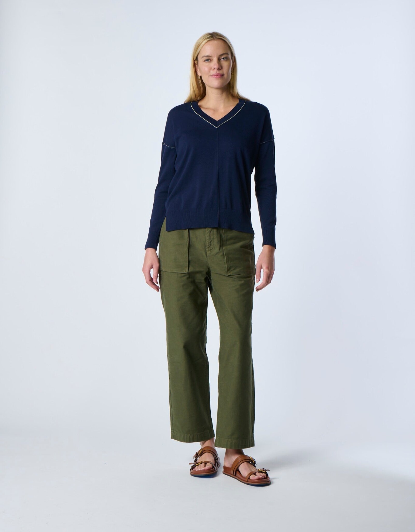 Kokun Navy/Lt Green VNeck