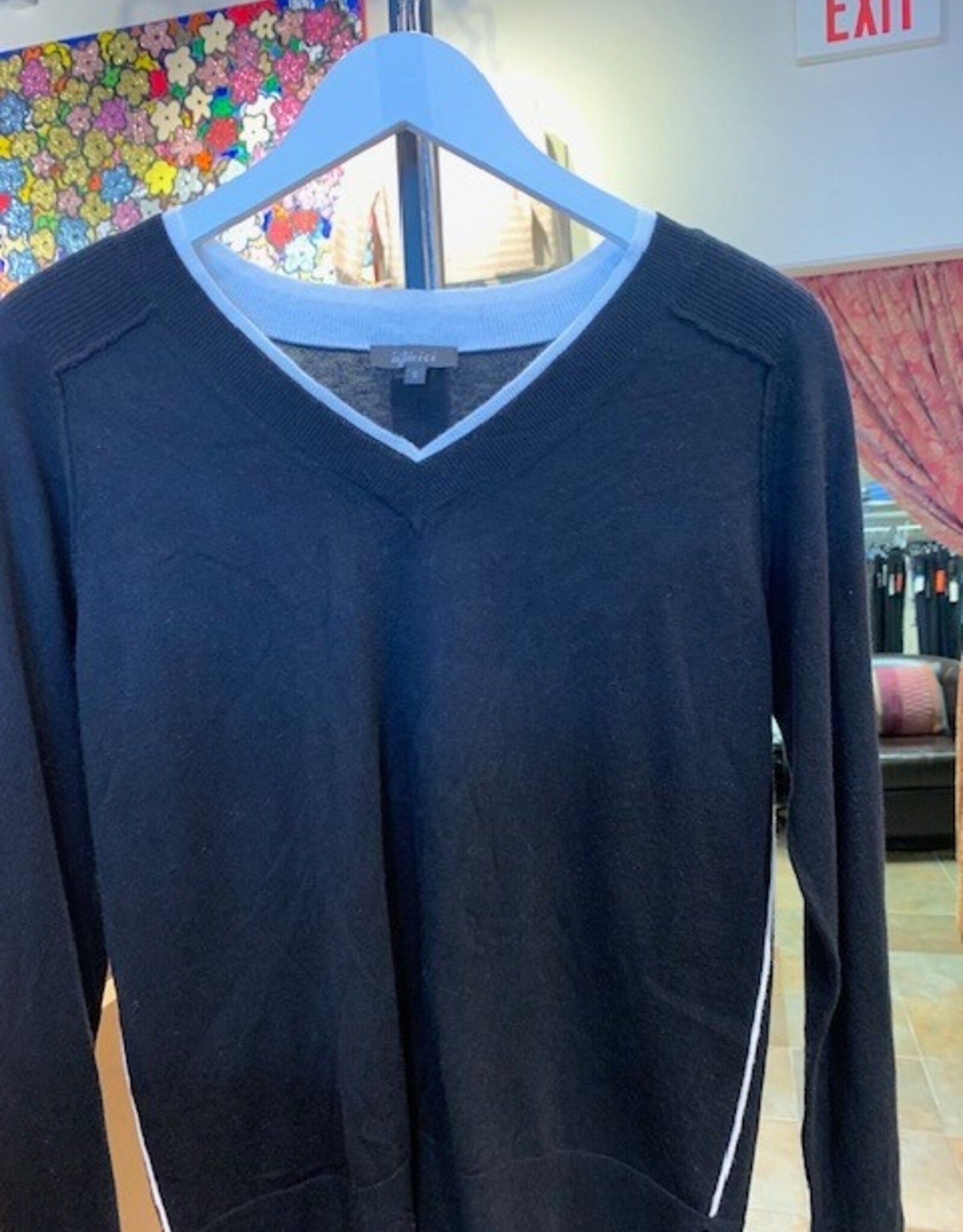 Pure Amici Vneck CS594