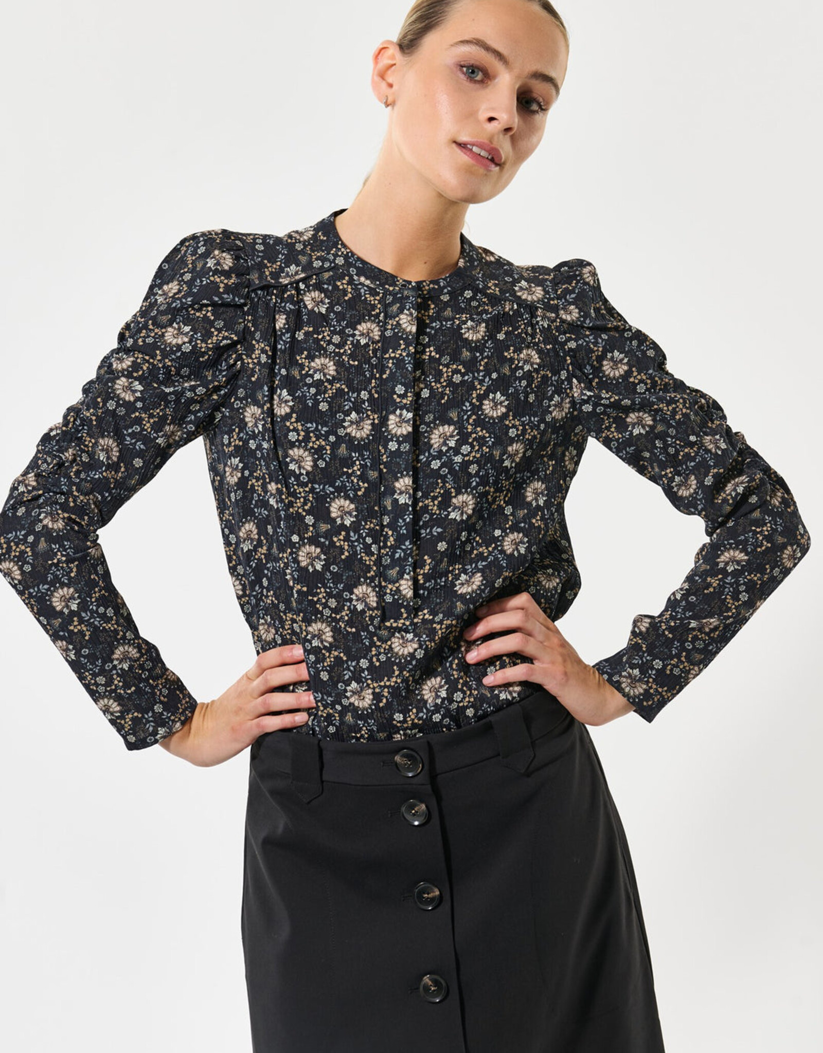 Dea Kubidal VistiDEA blouse
