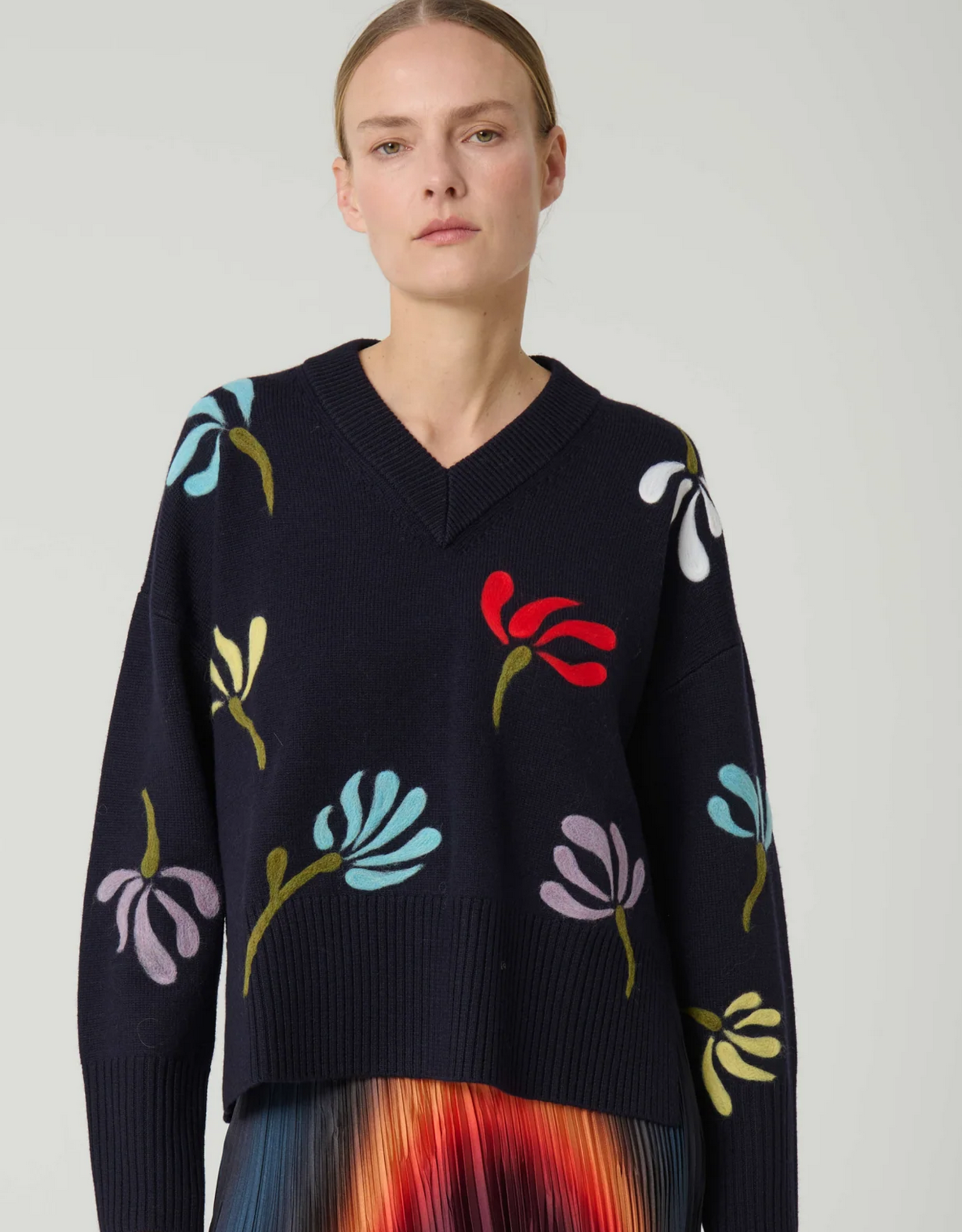 Beatrice Maglia 8706 Sweater w/Leaf Print