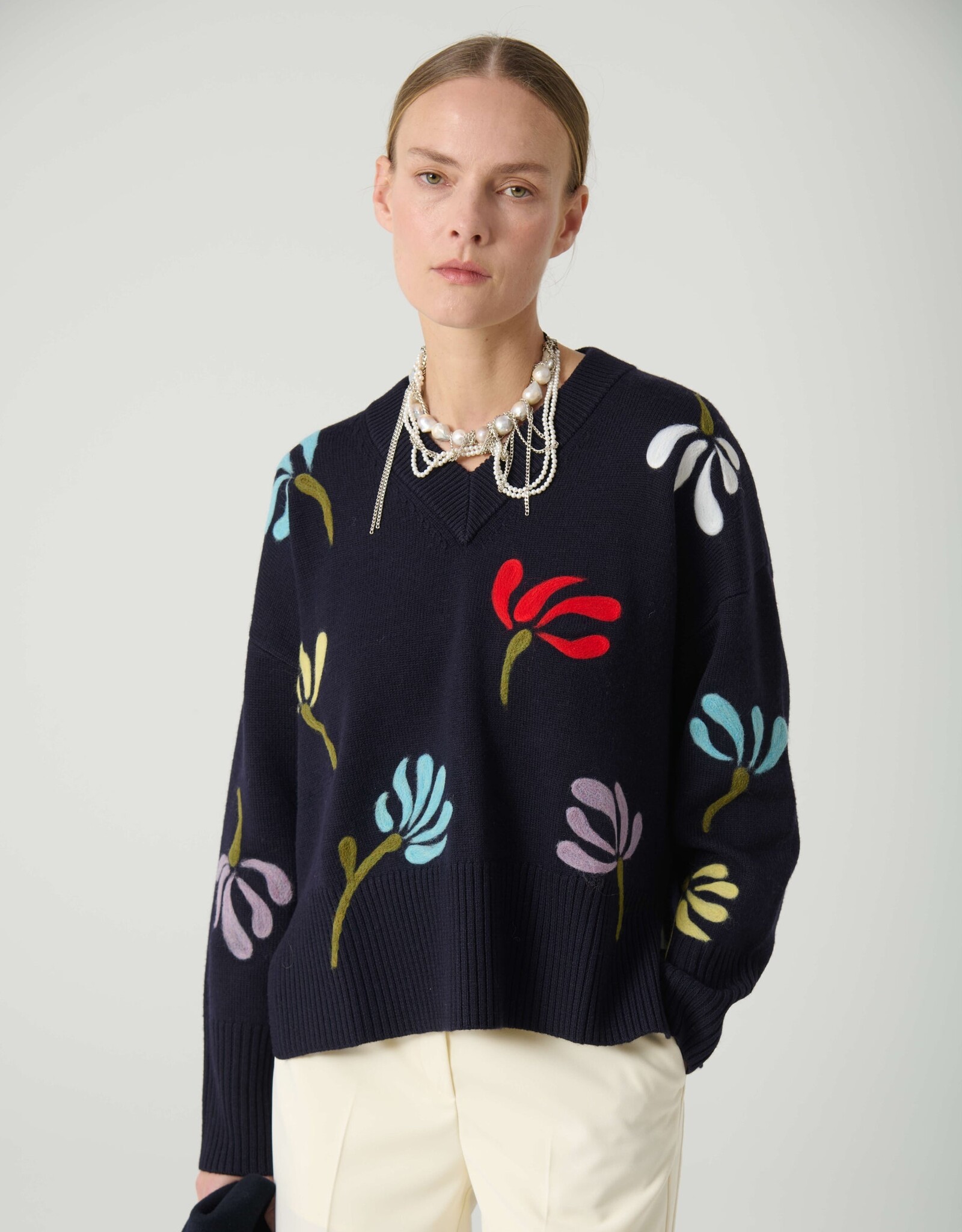 Beatrice Maglia 8706 Sweater w/Leaf Print