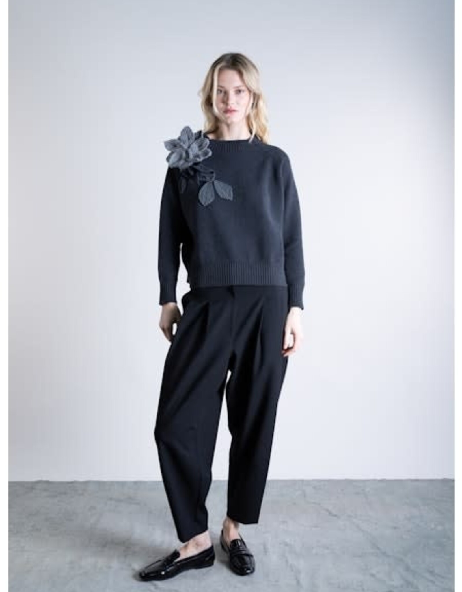 PSOPHIA Flower P/O Crewneck