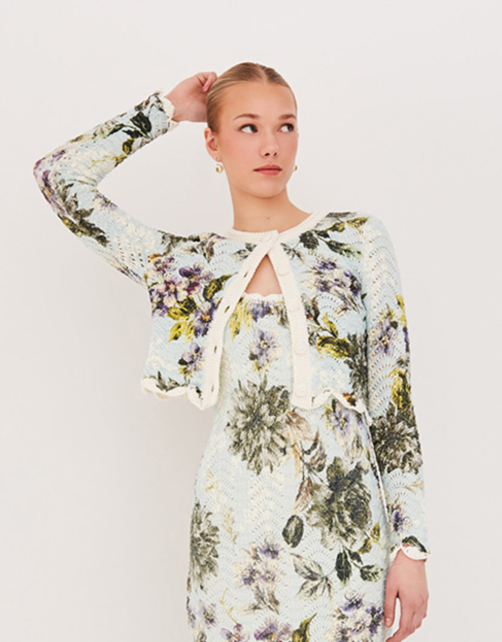 Cara Cara Jolene Blue