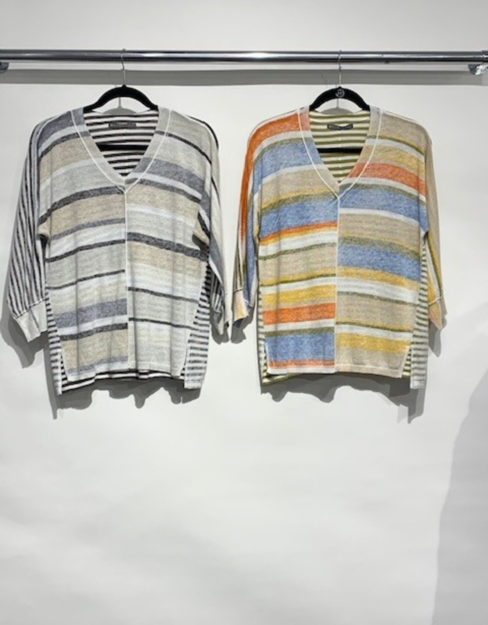 Elliott Lauren Striped Easy Vneck Top