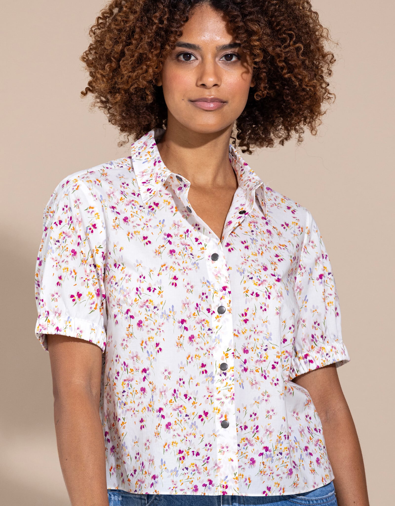GO by GO SILK Go Camp Shirt Printed