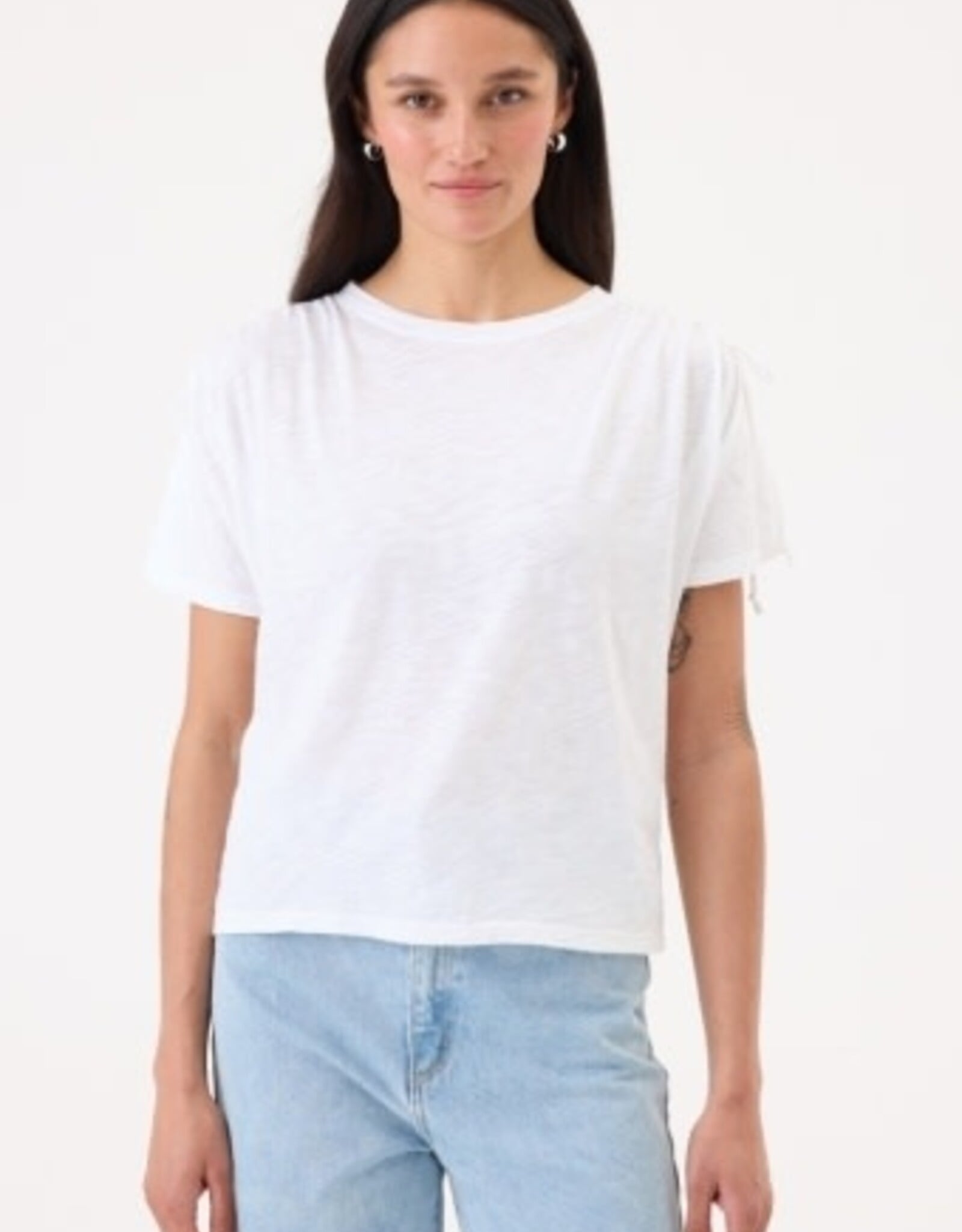 Goldie tees S/S SHOULDER DETAIL