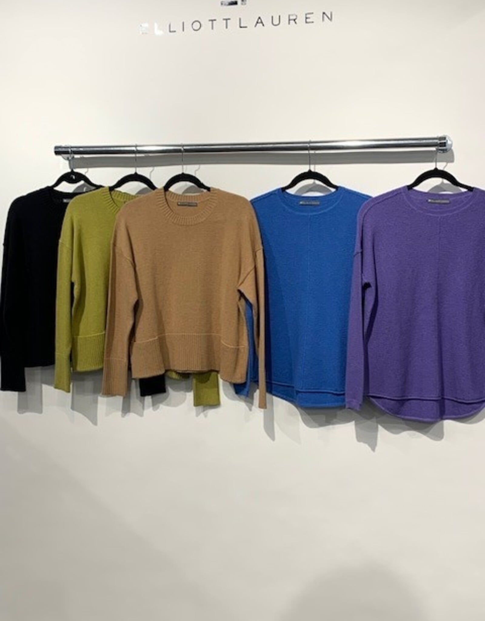 Elliott Lauren Crew w/Pockets 52951
