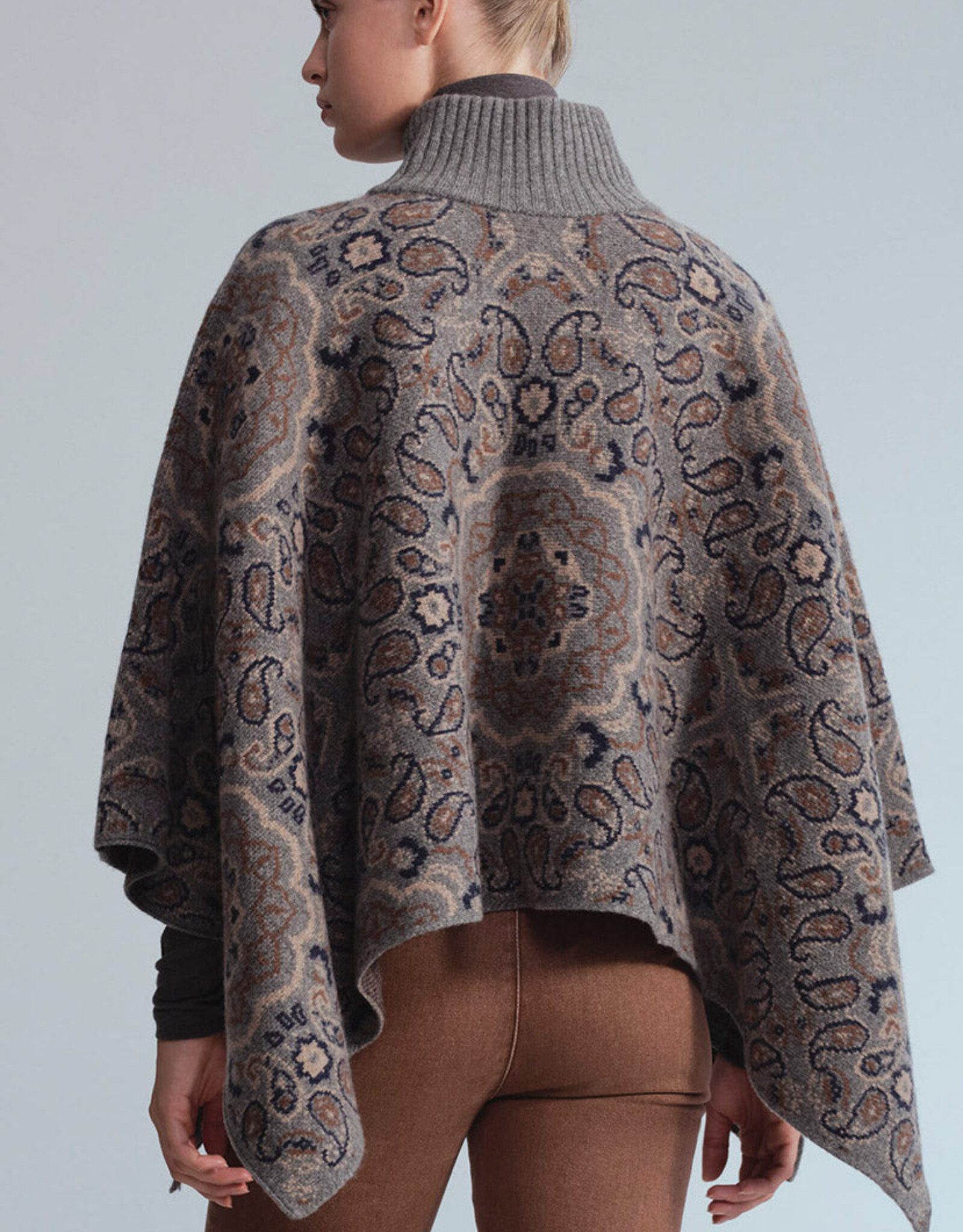 Cara Cara Pagoda Cape