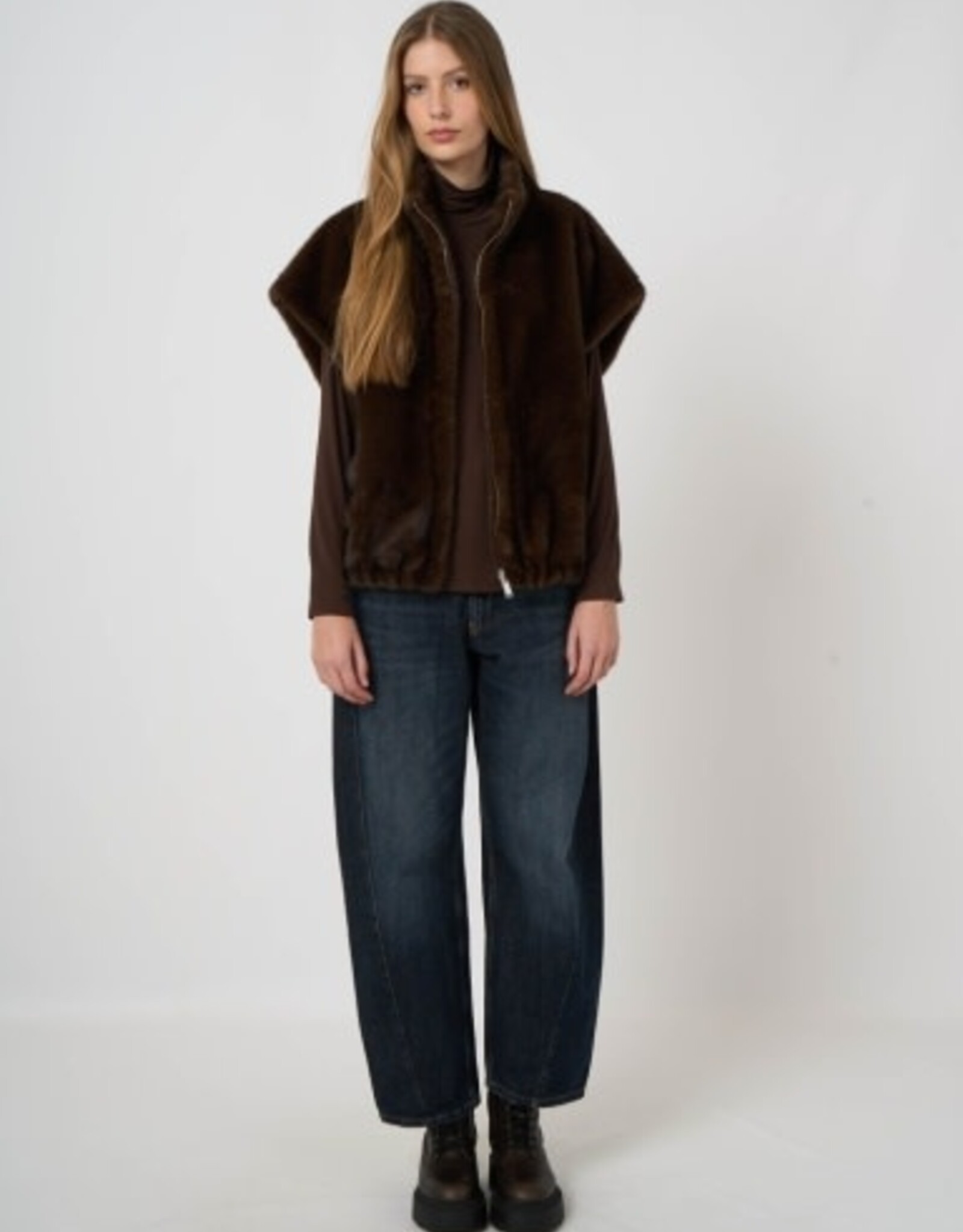 REPEAT CASHMERE Faux Fur Vest