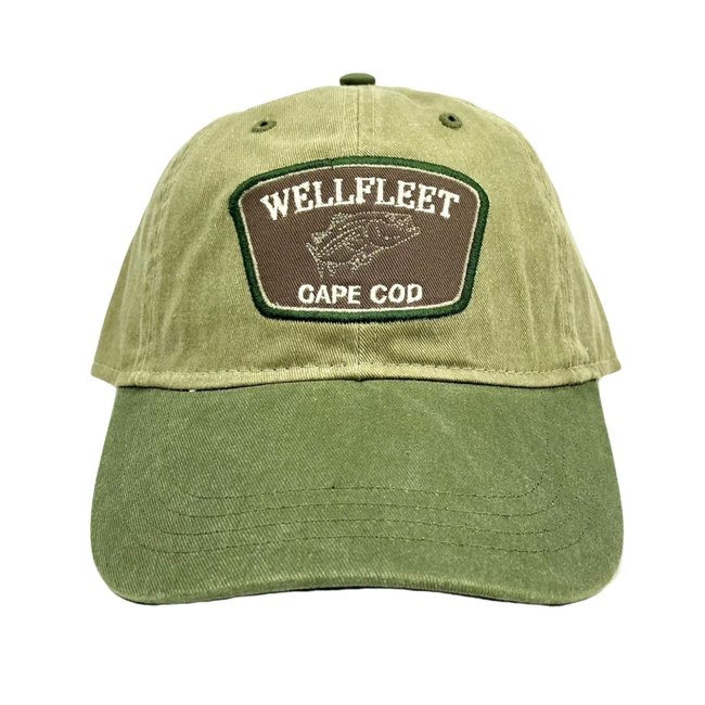 Wellfleet Bass Baseball Cap - Khaki / Conifer