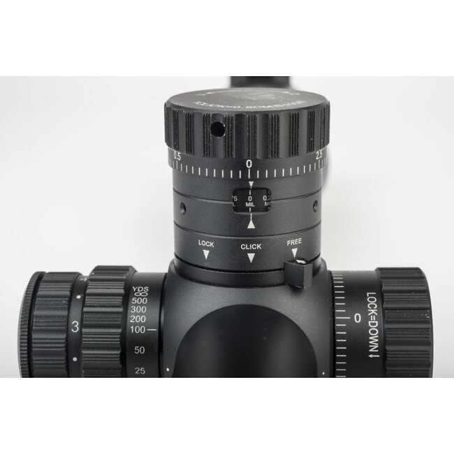 MTC Optics King Cobra 8-32x50 F1