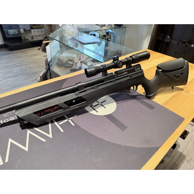 Umarex Pre-Owned Umarex Gauntlet .22 Cal w/Scope