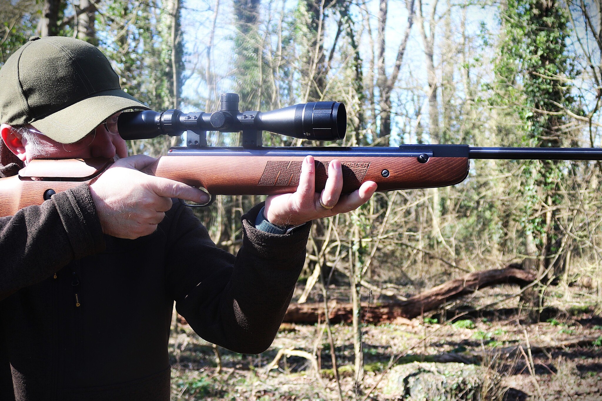 Break Barrel Shooting Technique: Mastering the Artillery Hold