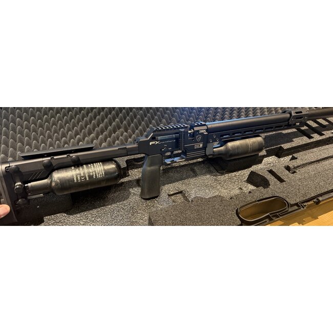 FX Airguns Pre-Owned Panthera 600 .25 Cal Double Bottle