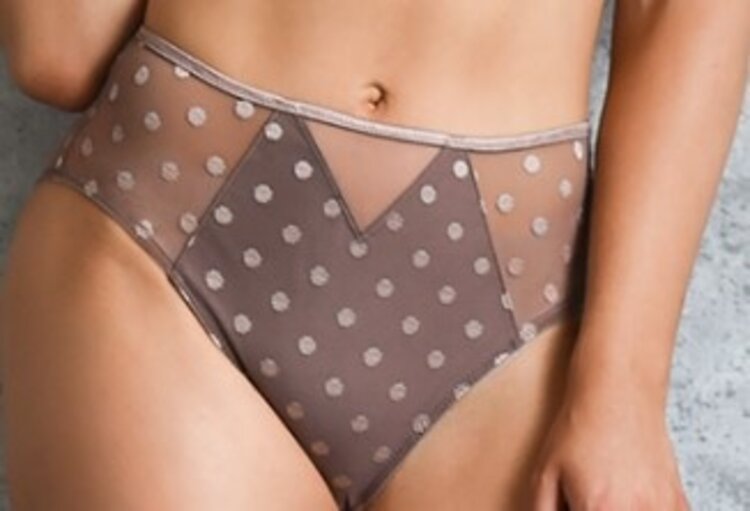 Fit Fully Yours Fit Fully Yours - Carmen Tanga U2495