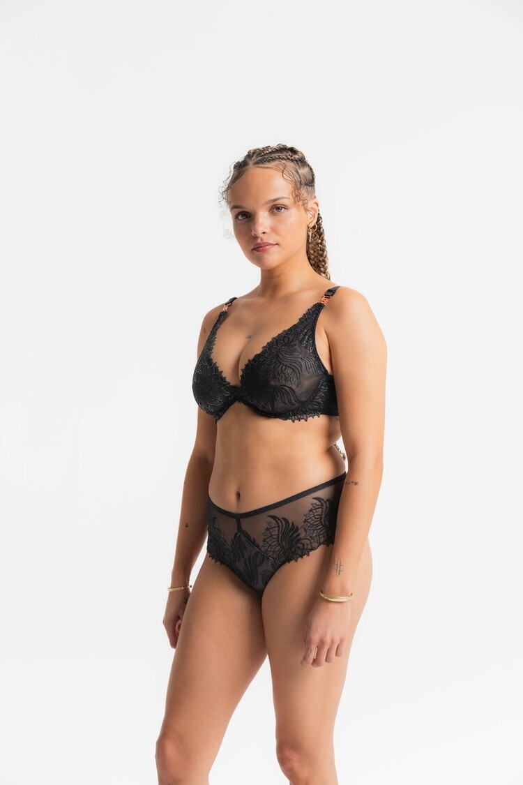 Louisa Bracq Louisa Bracq - Swan Triangle Plunge - 52917